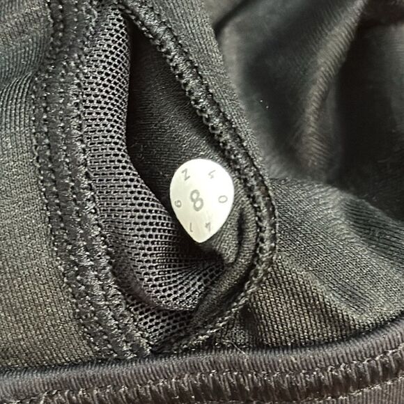 Lululemon Women’s Hit It Black Tank Top With build in bra size 8 - Picture 7 of 12